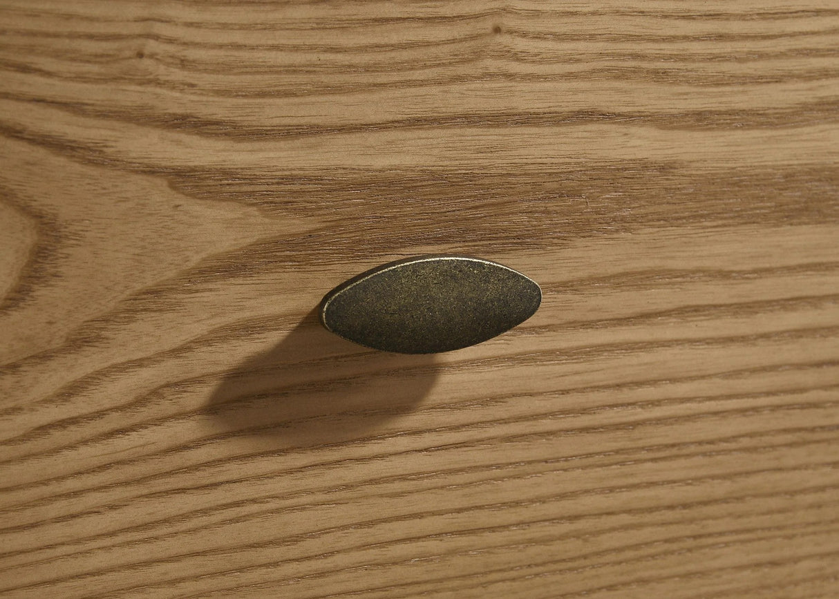 Robyn Light Ash 6-Drawer Dresser