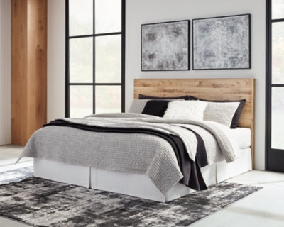 Hyanna King Panel Storage Bed with Dresser and Nightstand