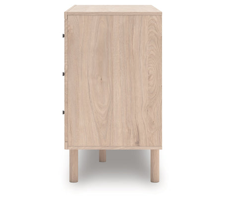 Arloster Dresser