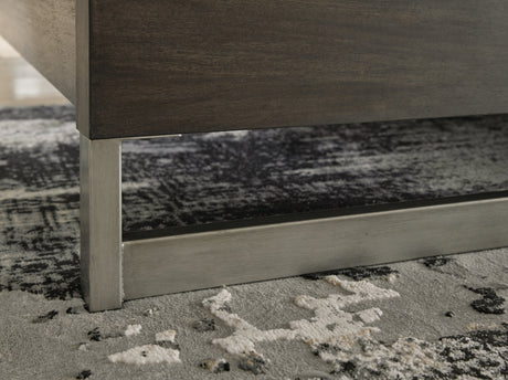 Arkenton California King Panel Bed