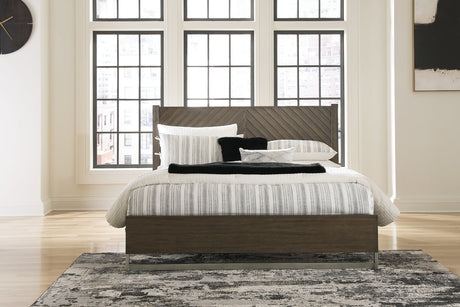 Arkenton California King Panel Bed