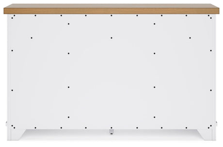 Ashbryn Dining Server