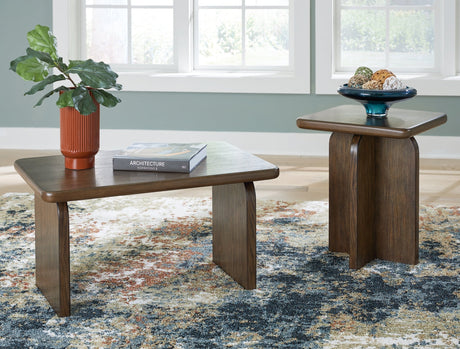 Aviemore 2-Piece Sectional, Occasional Table Set and Lamp